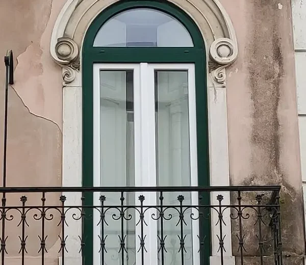 Janela PVC obra antiga